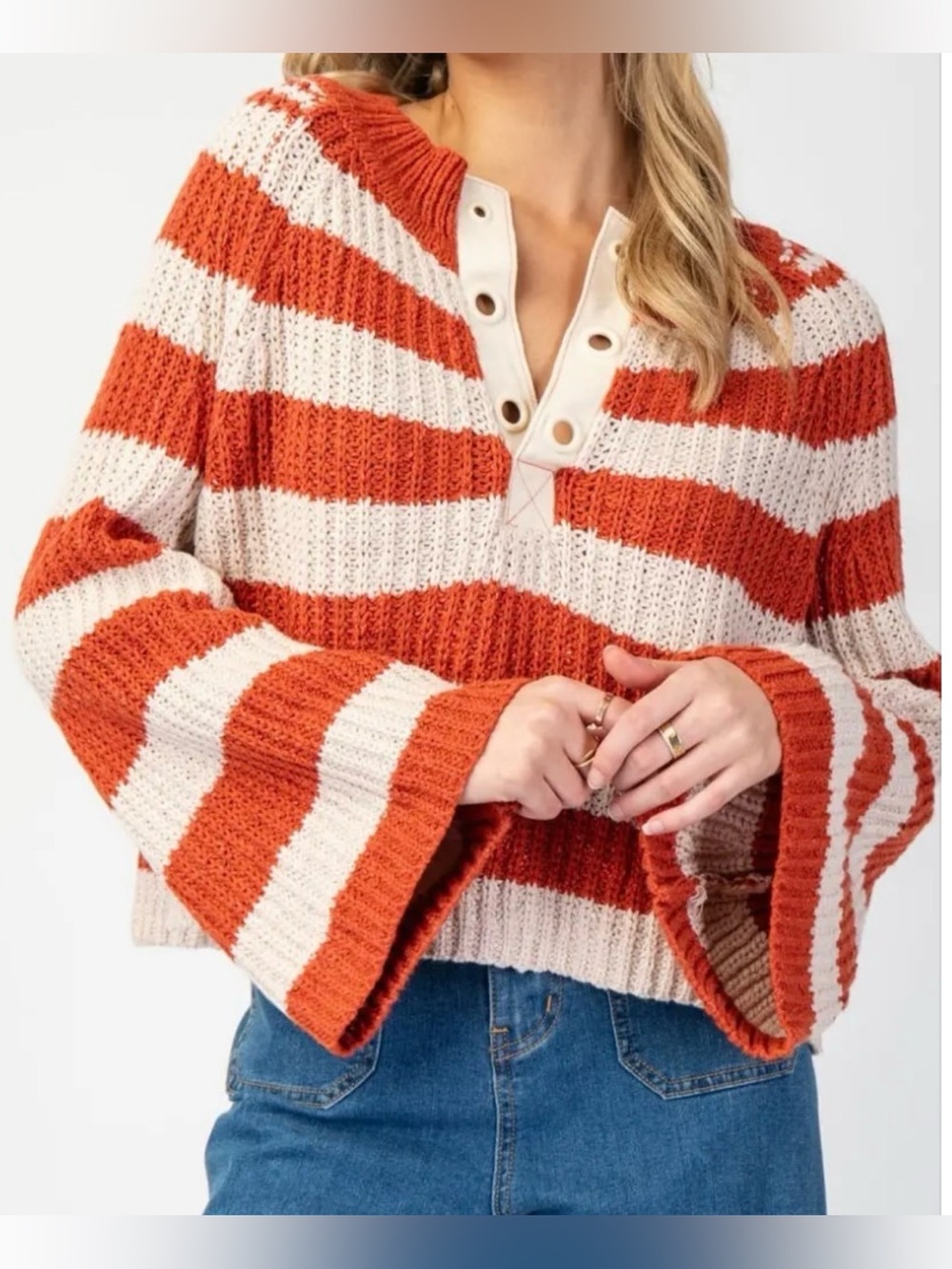 New nwt Eesome Striped Bell-Sleeve Knit Sweater - Rust & Cream